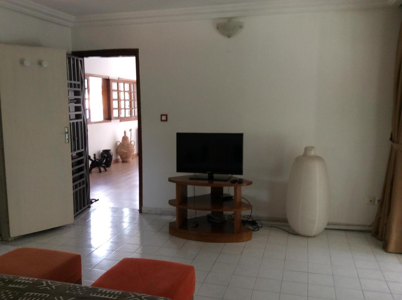 Residence Le Flamboyant أبيدجان المظهر الخارجي الصورة
